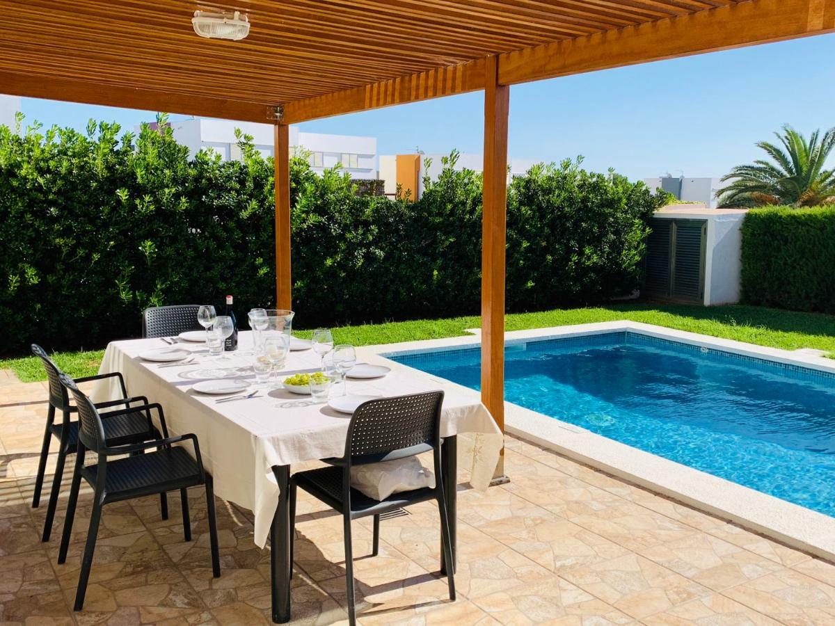 Villa Lauvic Cala 'n Bosch Buitenkant foto
