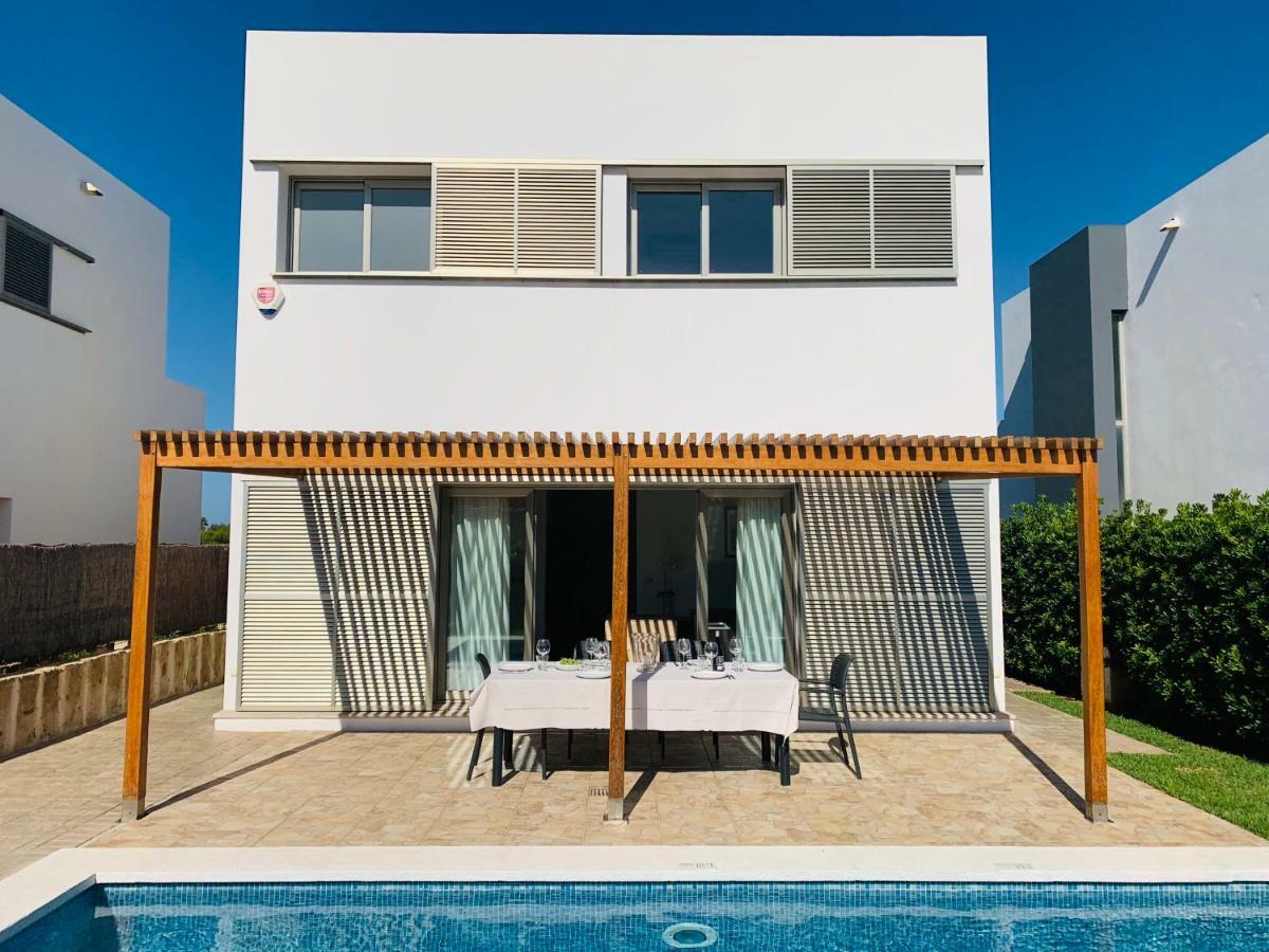 Villa Lauvic Cala 'n Bosch Buitenkant foto